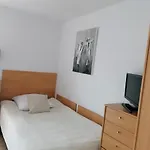 Goscinne Kamako 드지비르지노